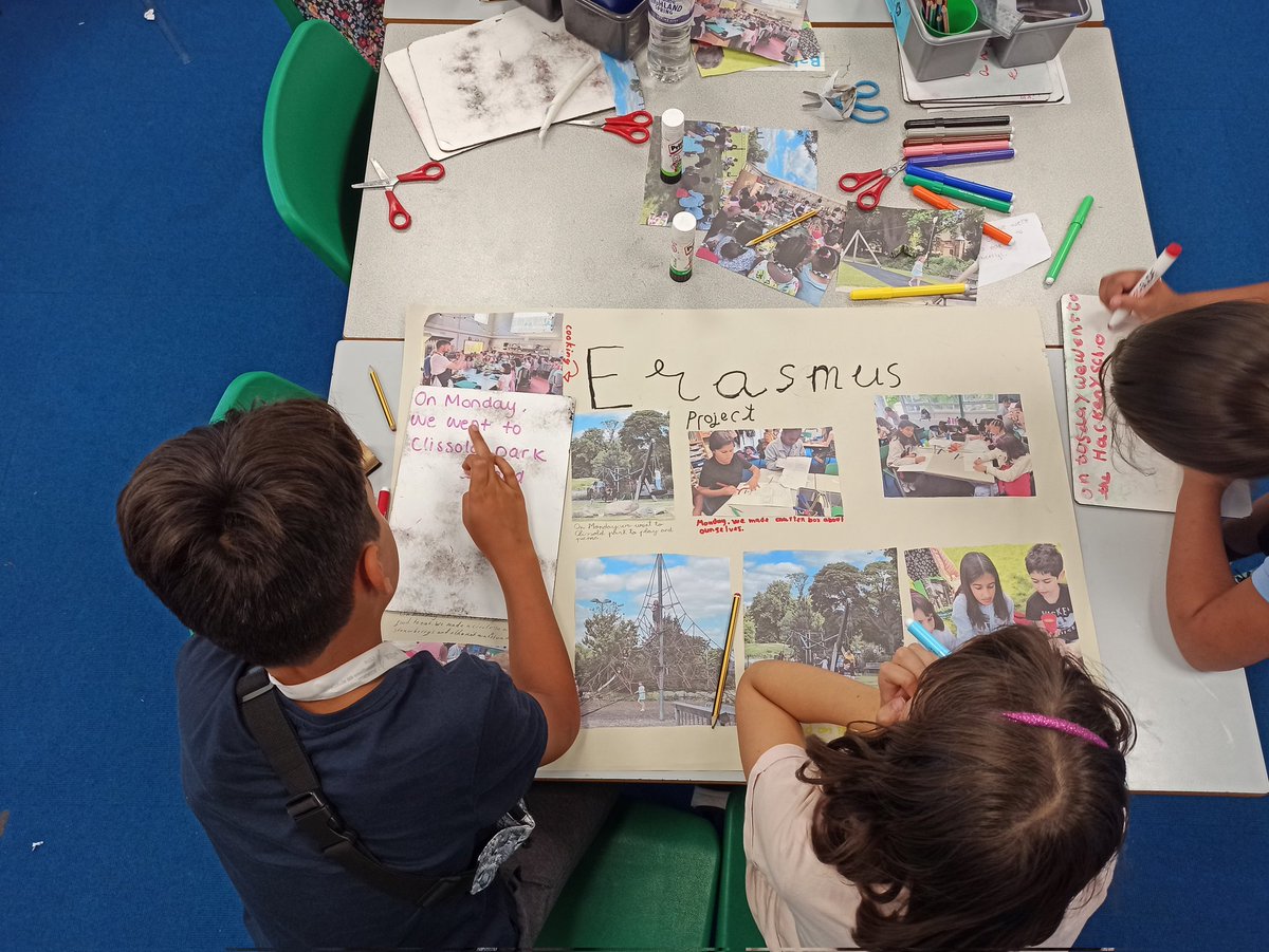 CeipMaximiliano's tweet photo. Preparación y exposición en @TomlinsonCentre del trabajo realizado durante estos días 
🇪🇺🇬🇧 Erasmus + KA201 "Language Acquisition to stimulate Cognitive Development: theory and practice".
@OPEECanarias https://t.co/pGV4UgoYt8