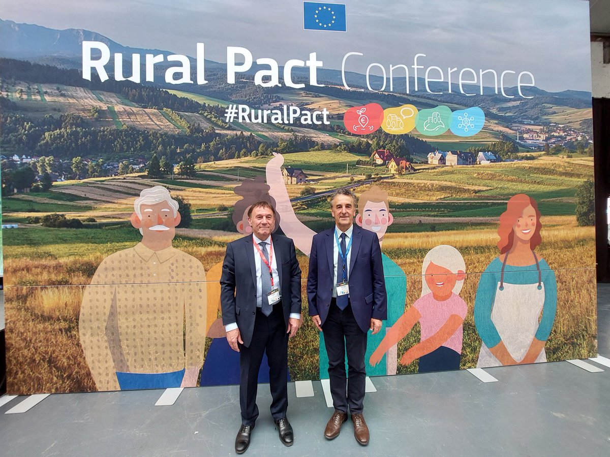L'agenda rural français au top de l'agenda européen avec <a href="/patrice_joly/">Joly</a>  et <a href="/BernardDelcros/">Bernard DELCROS</a> venus partager l'expérience du Parlement rural français à la conférence sur le #RuralPact