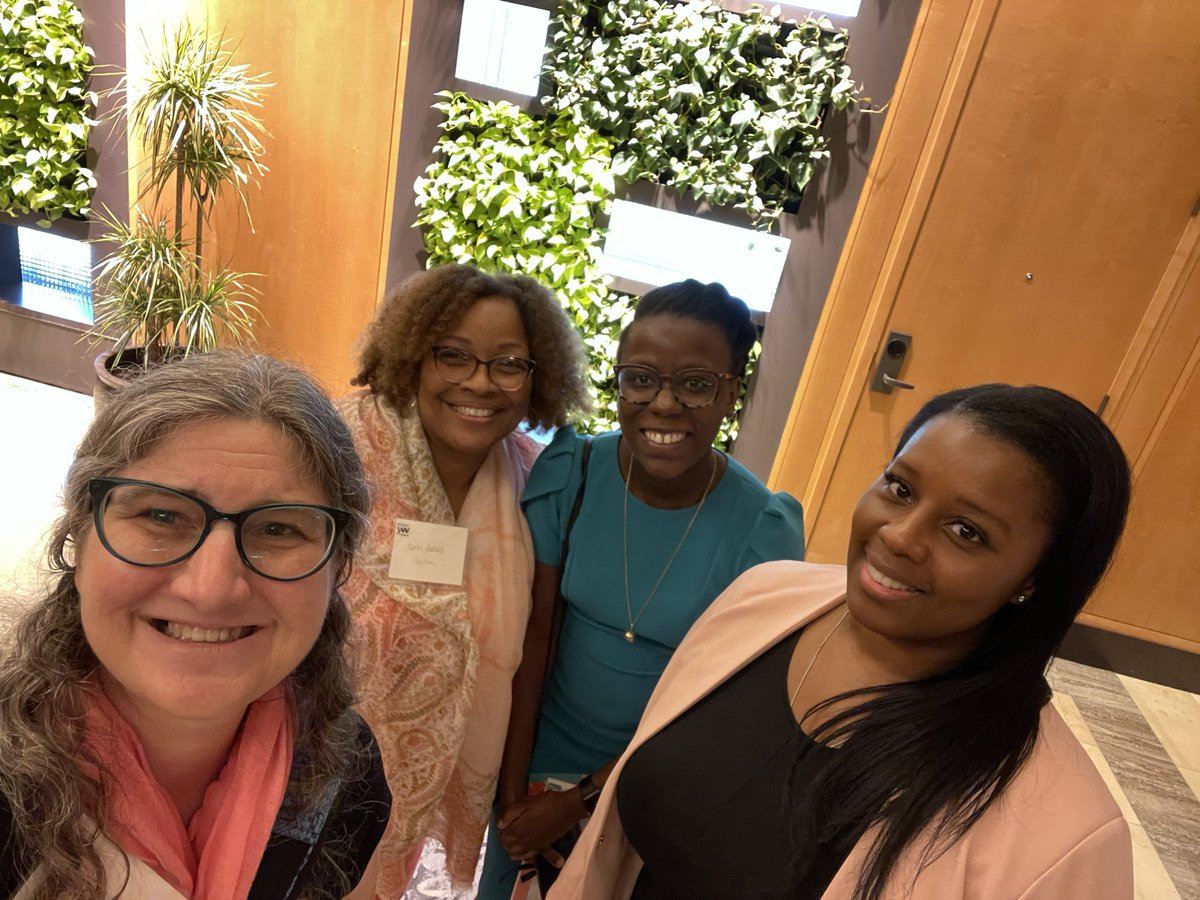 Delopiccolo's tweet photo. I was thrilled for the opportunity to attend the YW Boston #AWA2022 Academy of Women Achievers event today with my @burnslev colleagues. If you aren’t familiar with the work YW Boston is doing for our great city, be sure to check them out and support them! @YWBoston https://t.co/73LwXkQLnJ
