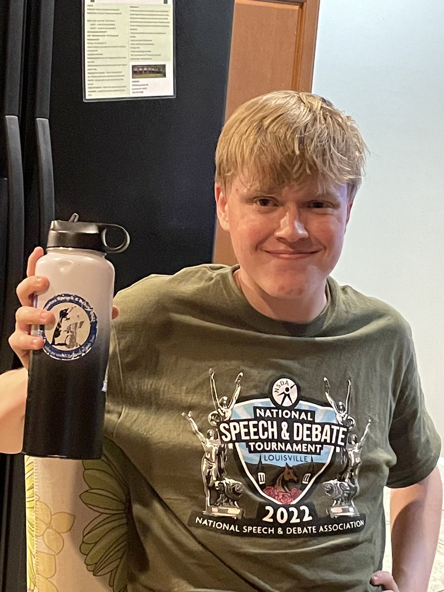 rcstevensdb8's tweet photo. Please help me congratulate Dylan Tipton who competed in supplemental extemporaneous debate nationals this week in Louisville Kentucky and made it to double finals! We find out tomorrow morning how his journey continues!!!! 🥳🥳🐧🐧 https://t.co/MFcLoBwYmY