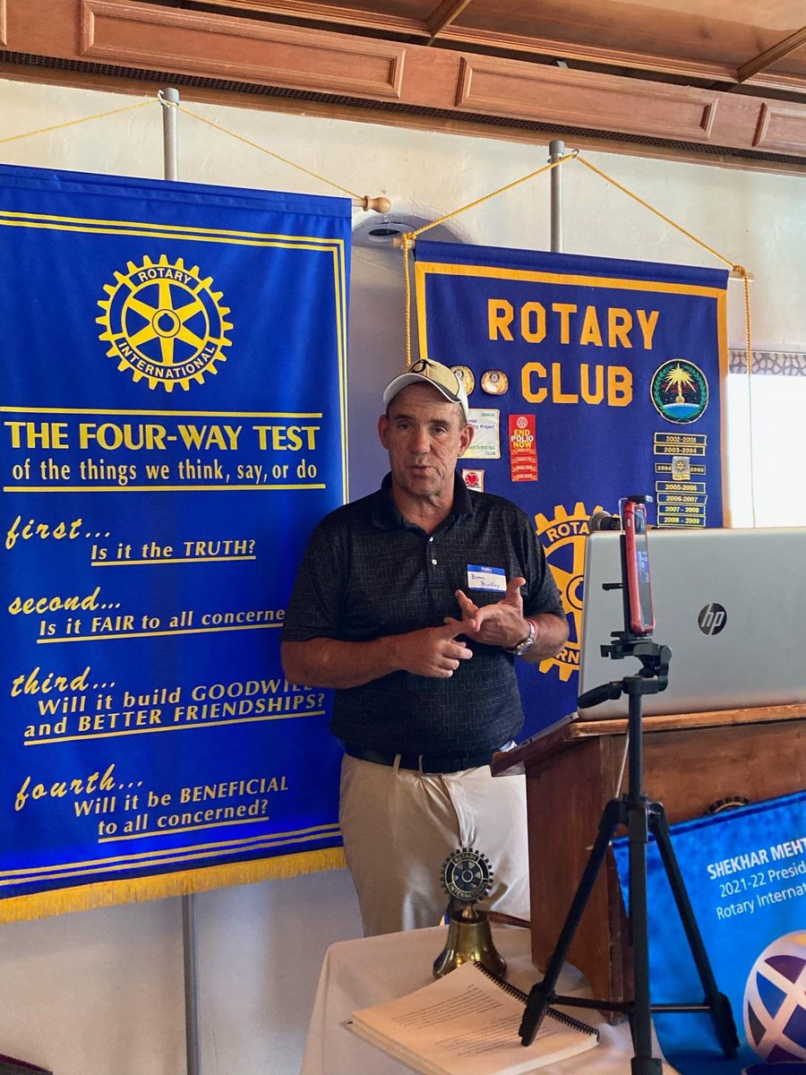 Prospector Football were special guests at the Superstition Mountain Rotary Club meeting this afternoon! Head Coach Bruce Binkley and Senior OL Max Jada took to the podium! 
<a href="/BruceBinkley3/">Bruce Binkley</a> <a href="/maxwelljada50/">Max Jada</a> <a href="/bravoal/">Al Bravo</a> 
(Photo credit: Al Bravo)