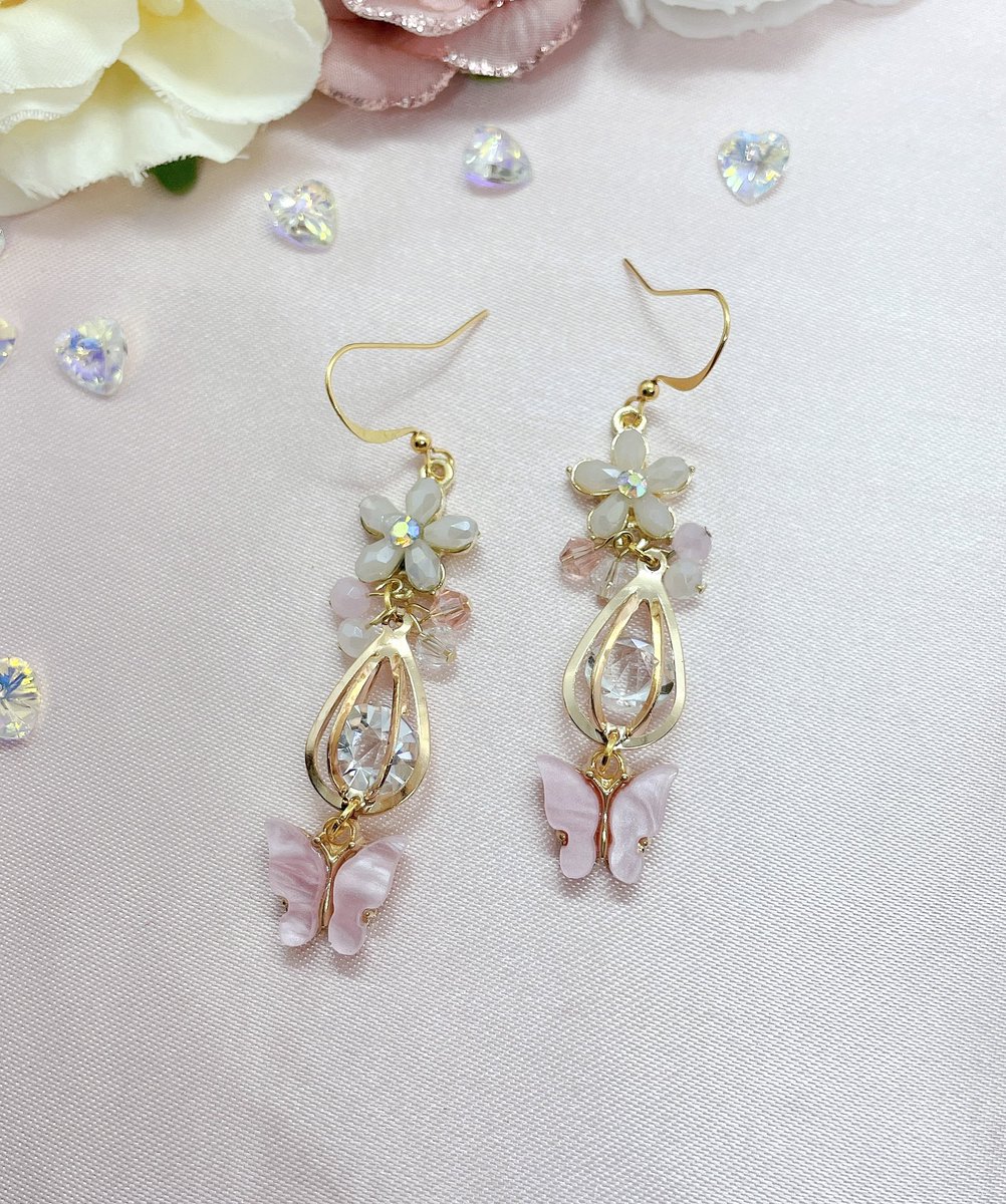 real_magicalmoe's tweet photo. 💖💖💖💖💖

Buy any 2 and get 15% off! 
Plus free delivery offers ✨
🛍⬇️ #shopsmall https://t.co/AjGCJZfKWC