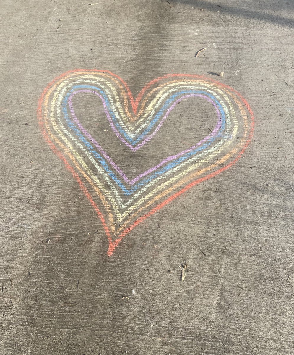 bmorehousebuyer's tweet photo. #DHBMore RT https://t.co/PpUZKUpJEW A chalk rainbow heart was drawn on the sidewalk near the home where a Pride flag was set on fire this morning in North Baltimore. An investigation is ongoing into … https://t.co/AzIFGQcdkO #DHBMoreHome Stronger Together #Baltimore #Dependabl…