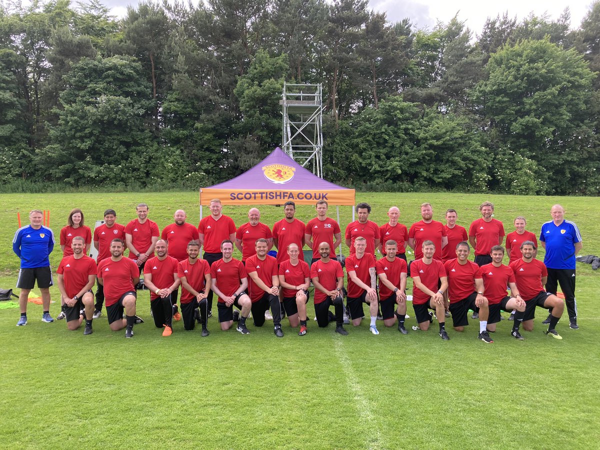 ritchiewils's tweet photo. Well done and thank you to this group of coaches for all their hard work and effort over the last 3 days at Oriam as they completed their UEFA B Licence Assessment. Best wishes to all for the future #ScottishFACoachEd https://t.co/pnmo53iobC