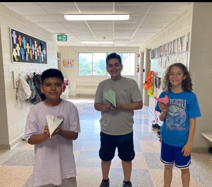 Miss Farhat tweet media