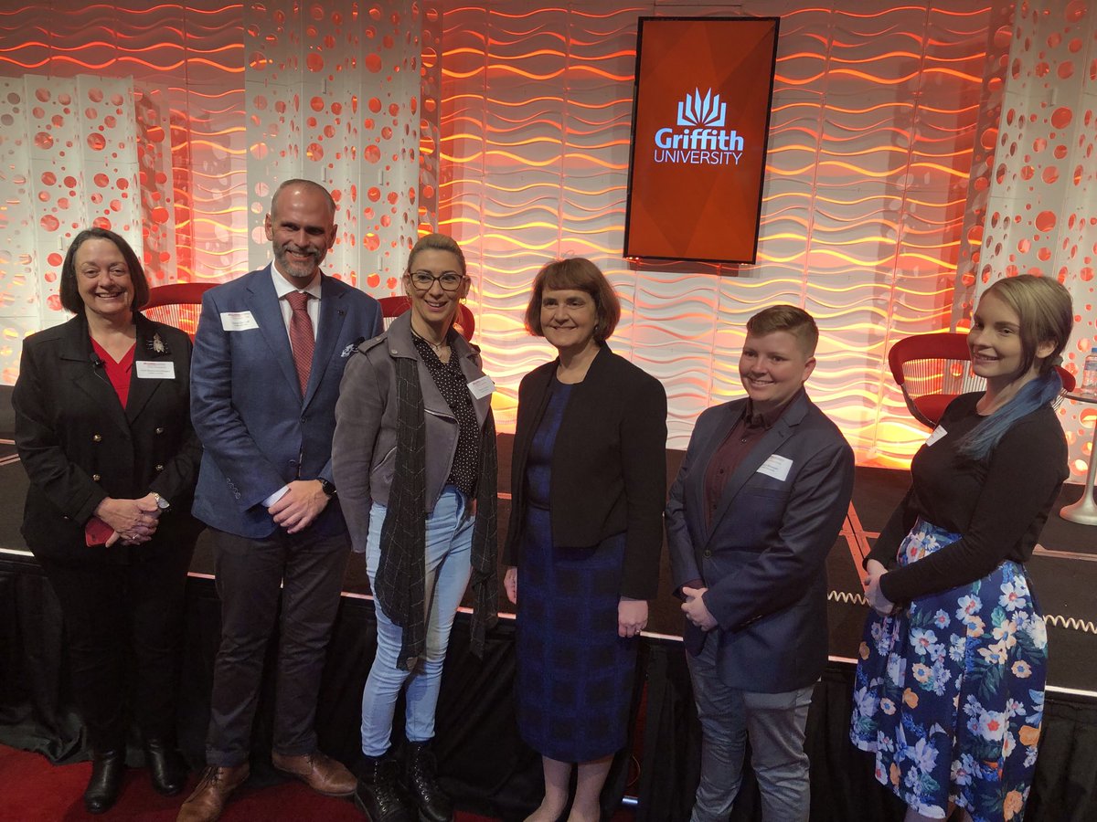 GriffithUniVC's tweet photo. The Creating Futures Conference hosted by ⁦@Griffith_Uni⁩ brings together teachers, students and scholars of education to build innovative ideas for Initial Teacher Education. Great to catch up with some of our students who are speaking. #creatingfuturesconference https://t.co/gZp5FtMSWn
