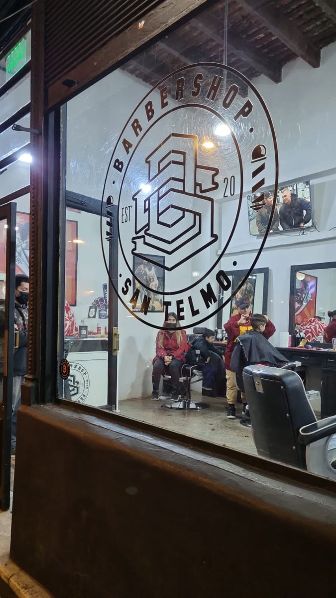 kripton_la's tweet photo. No paramos !!!!🚀🚀🚀
#Enkriptando el 🌎
Porque un corte de cabello queda mejor si lo pagas con #criptomonedas 😏
#BTC #USDT #DoC #rBTC #DAI
📍 Estados Unidos 514 San Telmo.
🗺 #CABA 🇦🇷 https://t.co/IkkDgxmy9p