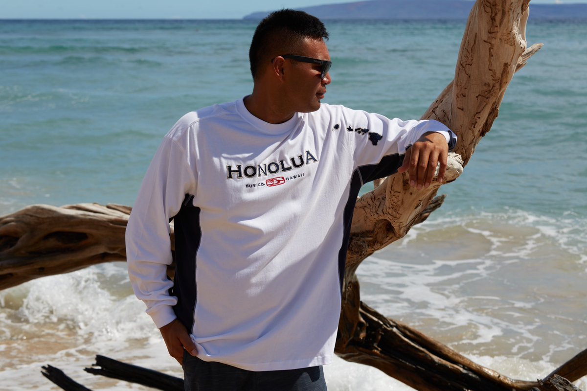 Honolua_SurfCo's tweet photo. Searching for an awesome Father’s Day gift, then cruise into one of our island stores to find one! Our men’s sideseams, aloha shirts, board shorts, belts and wallets are great gifts for the father figure in your life!👌🏽😎🌊🩳👕🤙🏽 #giftideas #beachready #fathersday #surfdad https://t.co/kAvcf0UbnP
