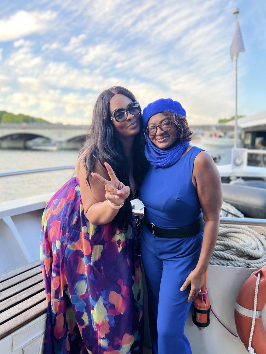 Tanisha Holland tweet media