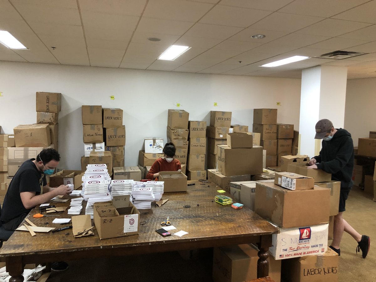 labornotes's tweet image. We are taking turns making badges for the 4,000 workers and labor activists converging on Chicago to participate in the largest Labor Notes conference yet. #LaborNotes2022