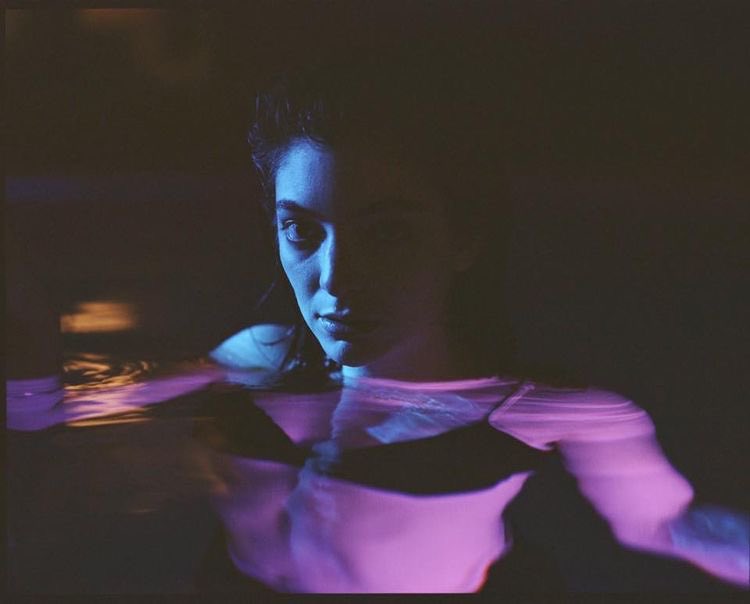 perfectplcs's tweet photo. 5 years since the melodrama was released. thanks @lorde for changing the perspective of emotional pop and influencing a whole new generation of artists. it was (and still are) HUGE!!! https://t.co/RE9qjxFDpE