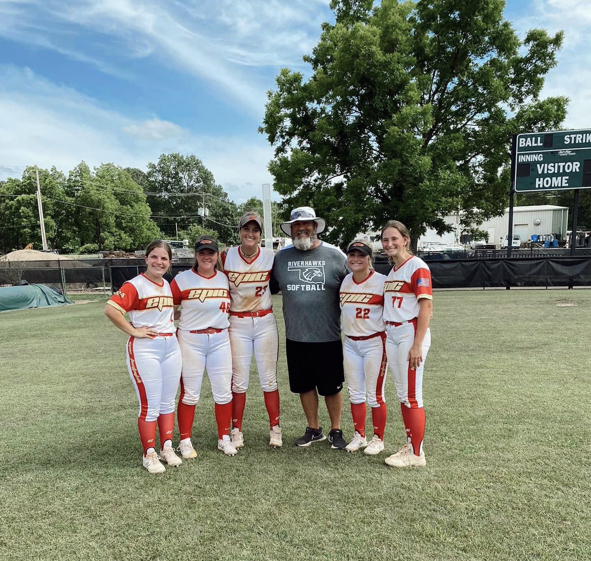 emma_trine's tweet photo. i had an absolute blast today at nsu camp!! loved being back in tahlequah and working hard with my friends 🤍🤍 https://t.co/gCCTUMCC8t