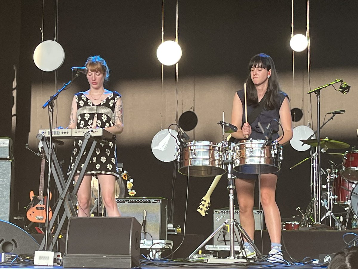 allmojo's tweet photo. @LBitchos a tasty London treat for early arrivals @Wolf_Trap , with a propulsive set of catchy tunes-a Cumbia infused quintet reminiscent of @Pylon_band https://t.co/RILdrX1lOI
