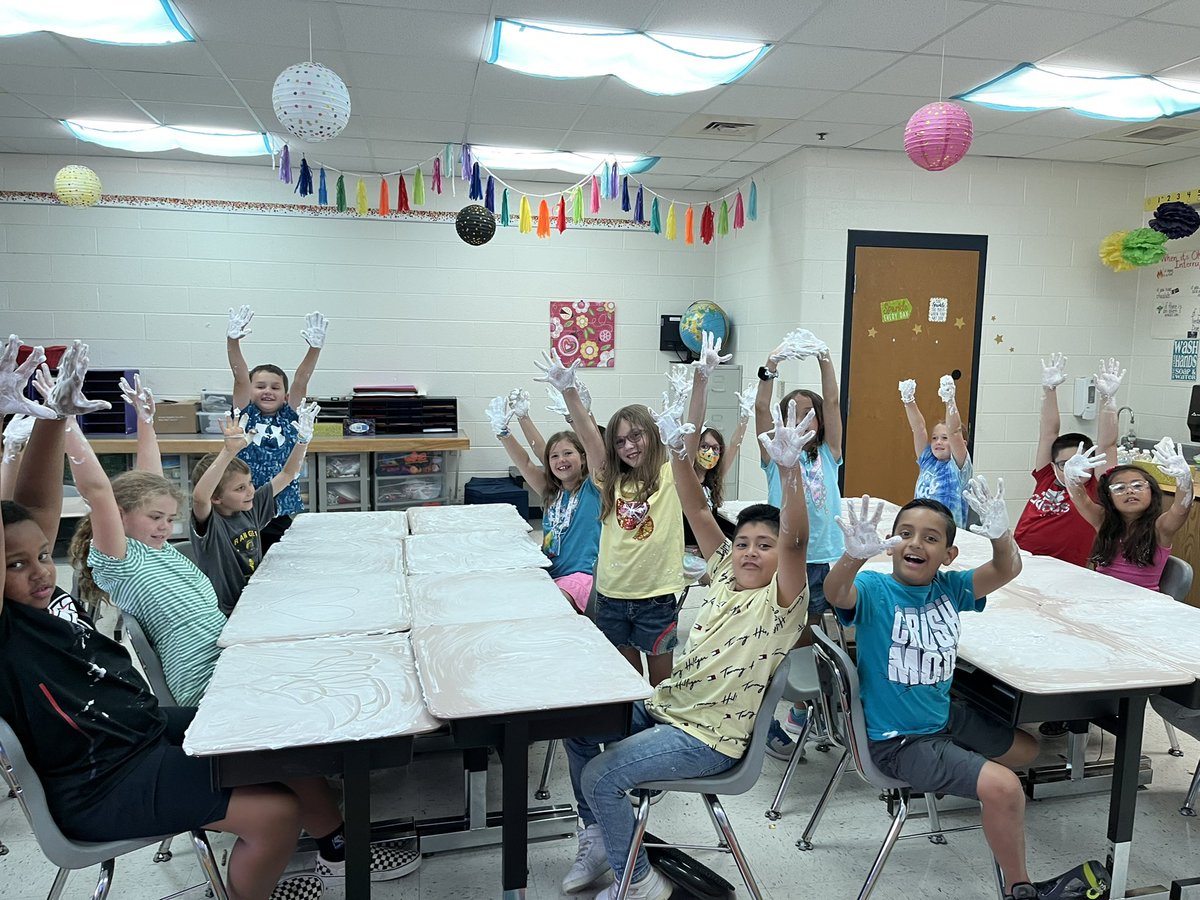 jennifer tweet media