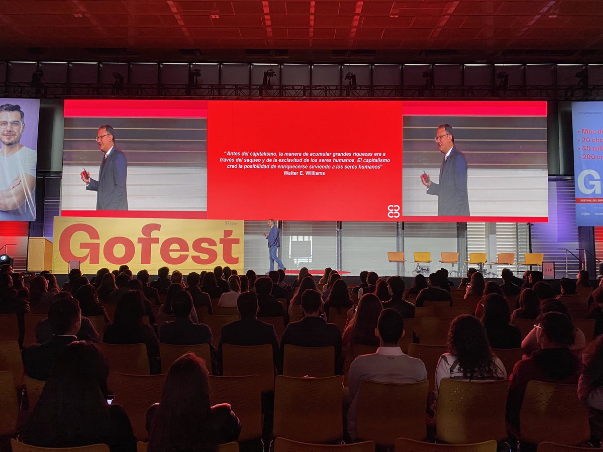 Primer día del #GOFest2022. Emprendimiento e Innovación para todos. Solo en temas de financiamiento e inversión tuvimos 5 charlas y 12 Startups puliendo su pitch en nuestro #PitchSlap para el Gran #DemoDay. Falta lo mejor!. Los esperamos en #AgoraBogota