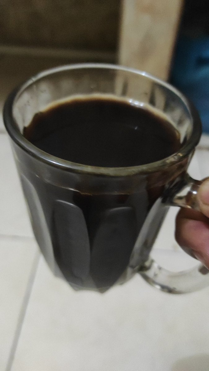 Akay7783's tweet photo. Kopiku masih tanpa gula. 
Krn yg manis belum tentu baik. 
#ngopi
#kopipahit https://t.co/ssnJvRz2nX