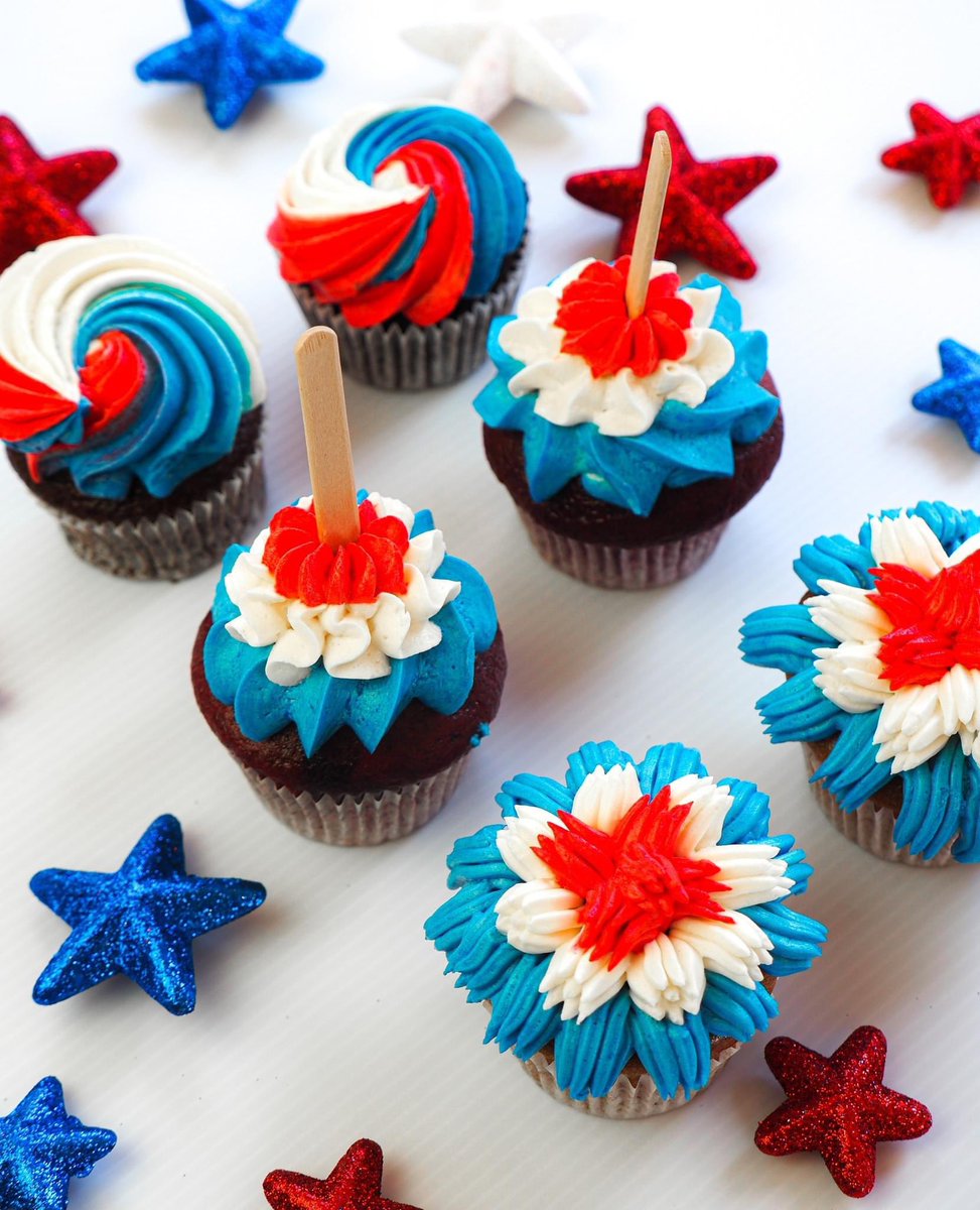 OH say can you see...Fourth of July treats are now available online at Westtownbakery.com 🇺🇲 #July4th #4thOfJuly