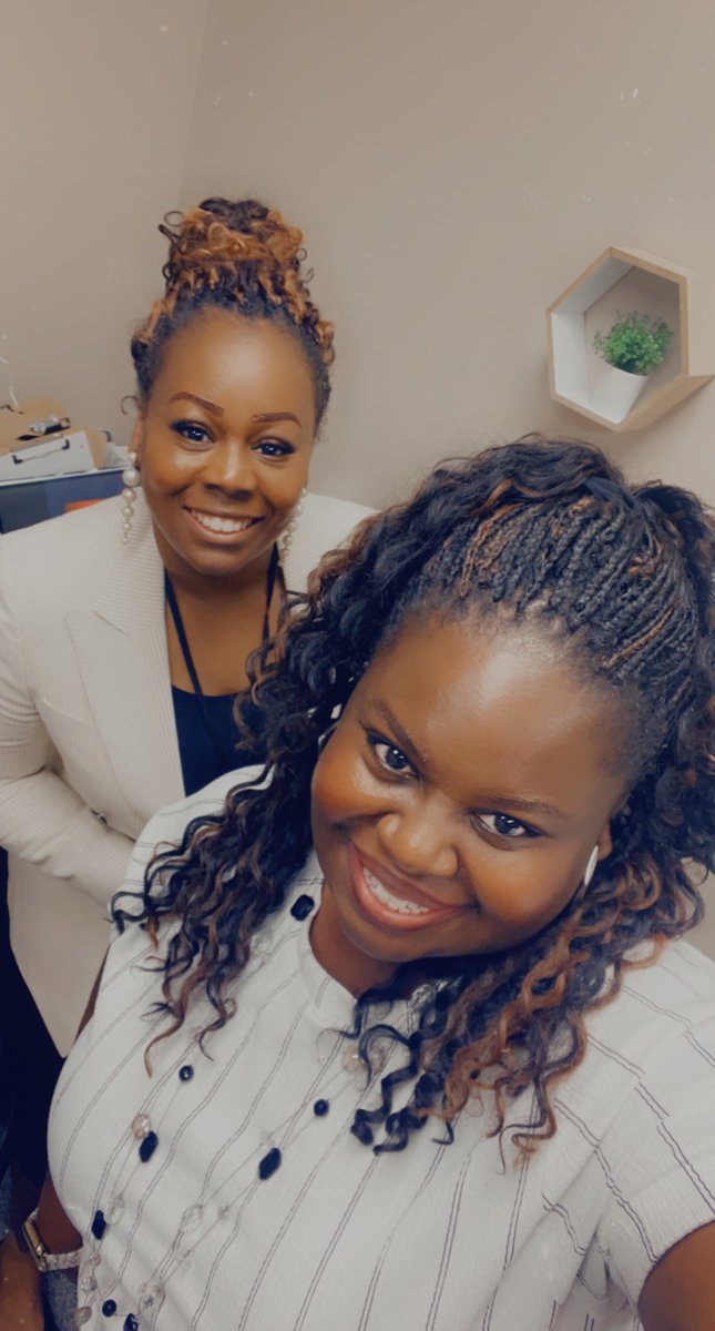 MissLataisha's tweet photo. Great minds think alike in stripes! Planning for a successful school year by leading to grow and develop leaders, inspire, and strive for excellence. @jrhobb01 @Steadham_Eagles @blessed35 #thegisdeffect #soaringsteadhamstyle #LeadCon @gisdnews https://t.co/Uw3iwIR9km