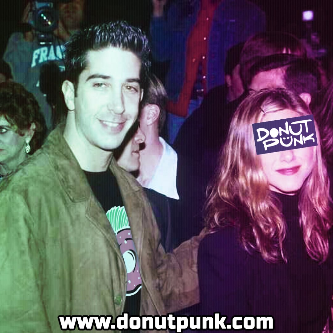 “We were on a break!” 📺🍩 #donutpunk #friends #rossandrachel