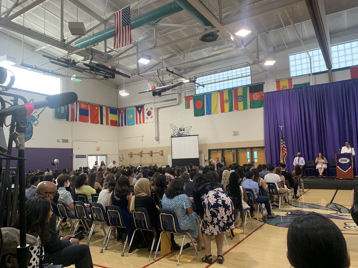 Congratulations 8th Graders!!! Wishing you all the best in high school.  <a target='_blank' href='http://twitter.com/spnramirez'>@spnramirez</a> <a target='_blank' href='http://twitter.com/APSGunston'>@APSGunston</a> <a target='_blank' href='http://twitter.com/GuMS_Principal'>@GuMS_Principal</a> <a target='_blank' href='https://t.co/Lf4PHObogi'>https://t.co/Lf4PHObogi</a>