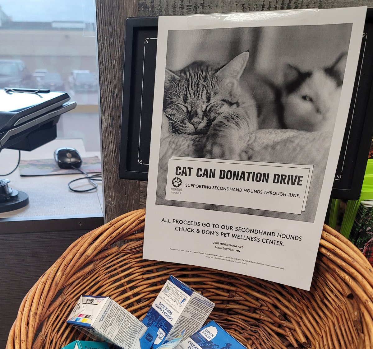 People&PetsTogether tweet media