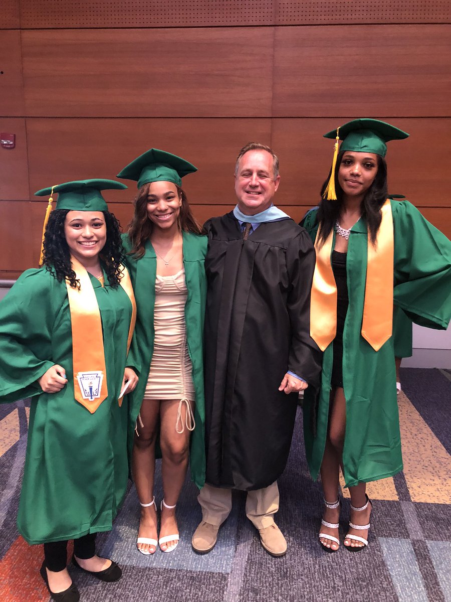 GRHS Innovation Lab tweet media