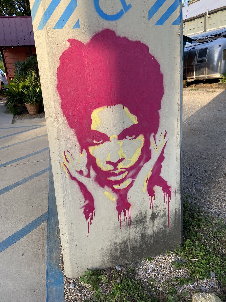 edhuyck's tweet photo. Prince under the bridge. Baton Rouge. https://t.co/ls7UsFiRMp