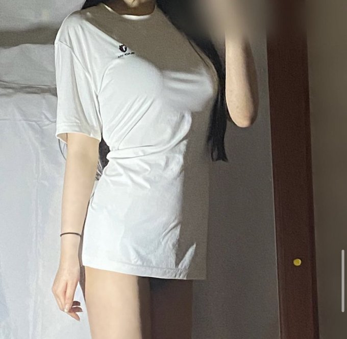 Aleee_0_0's tweet photo. 나랑 데이트 할 사람 있어?
#섹트 #맘눌뎀 #맘눌피 https://t.co/2i3BKzCmgQ