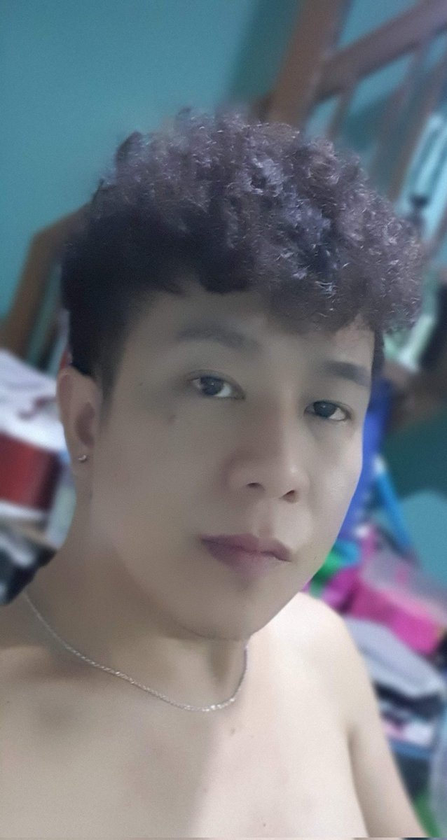 reywinjohn's tweet photo. Rest Day be like #reywinjohn
Bakit kung kelan walang pasok ang agang magising? Gusto ko pang matulog eih..... https://t.co/22LEkVhVRu