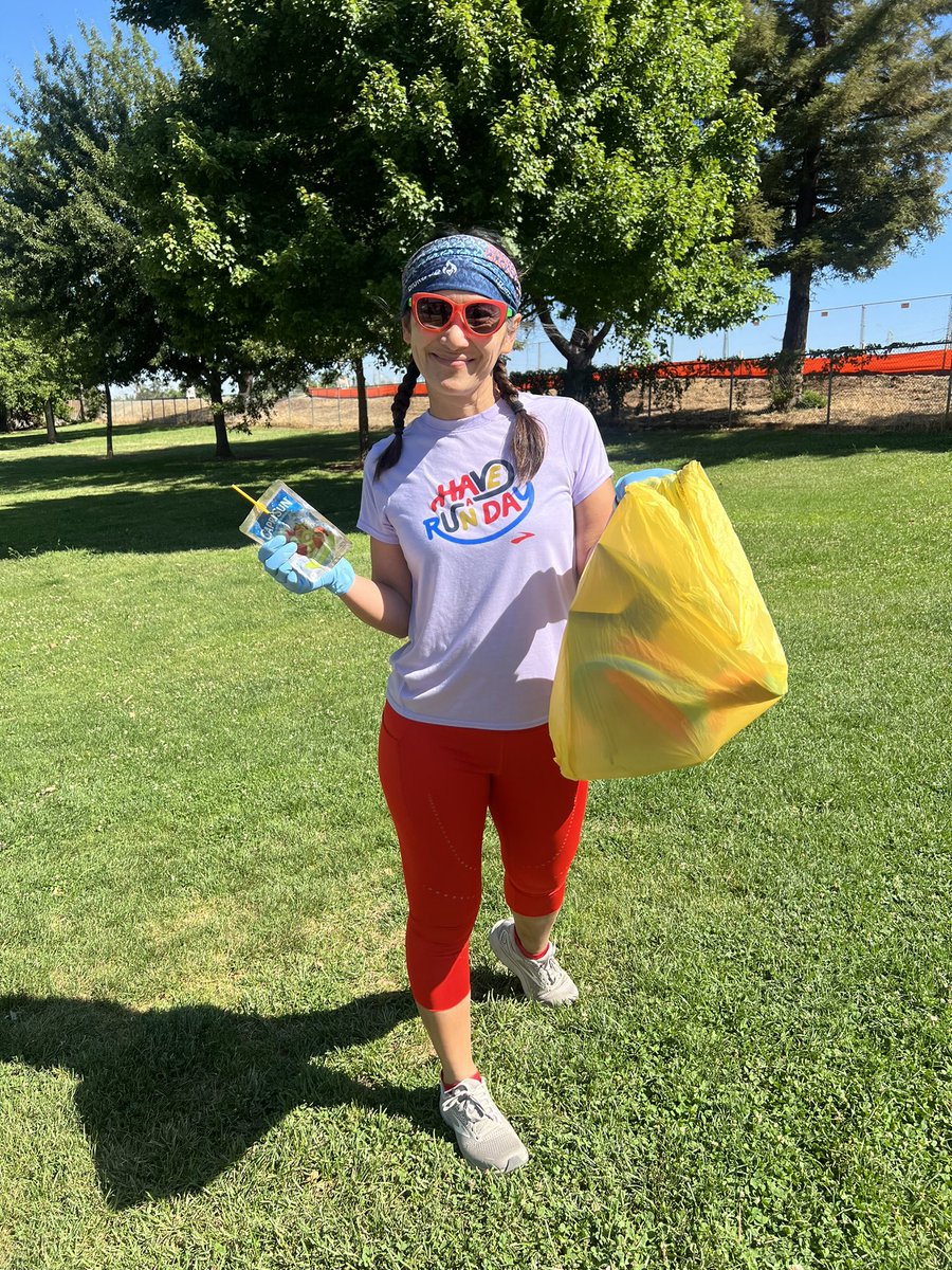 Part of being a runner is picking up trash for a cleaner planet. On 6/18, I'm teaming up with @buff_usa & @bibrave for Global Plogging Day. Grab your gloves, a bag, and head out for some fresh air while picking up the planet. #DoMoreNowBR, #BuffUSA, #BibChat, #bibravepro