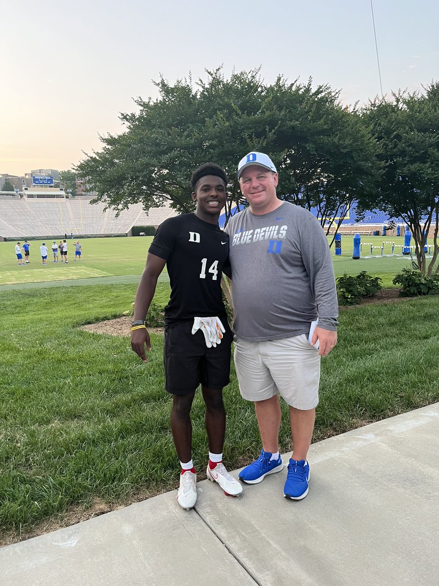 After a great camp and conversation with <a href="/CoachMikeElko/">Coach Mike Elko</a> I’m honored to have received my first offer from Duke University. #bleedblue
<a href="/CoachPoeWins/">Napoleon Sykes Jr.</a> <a href="/LvilleBigRedFB/">Lawrenceville Football</a>