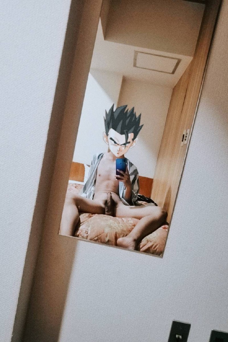 tenongsu1's tweet photo. 😐boring https://t.co/xwcUYT2jNa