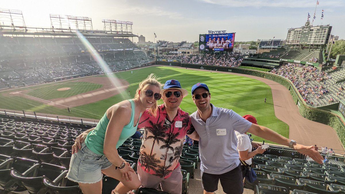 LidijaTislar's tweet photo. #cubs 
#chicagocubs 
#chicagocubsbaseball
#funtimes https://t.co/k5oLupWXP4