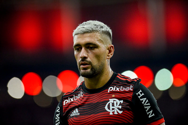mundodabola's tweet photo. O homem é diferente do resto!

📸 Marcelo Cortes https://t.co/aBy5shPUdT