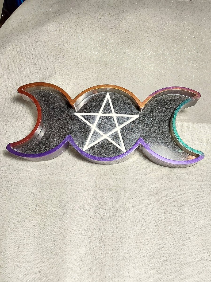 MyCrystalRomanc's tweet photo. What would you put in these #resin poured triple #moon trays?
https://t.co/npmwtvrjbp
#wicca #ritual #accruement #guidance #gift #fathersday #uniquegifts #balance #meditation #lithotherapy #trinkets https://t.co/fvZesjei10