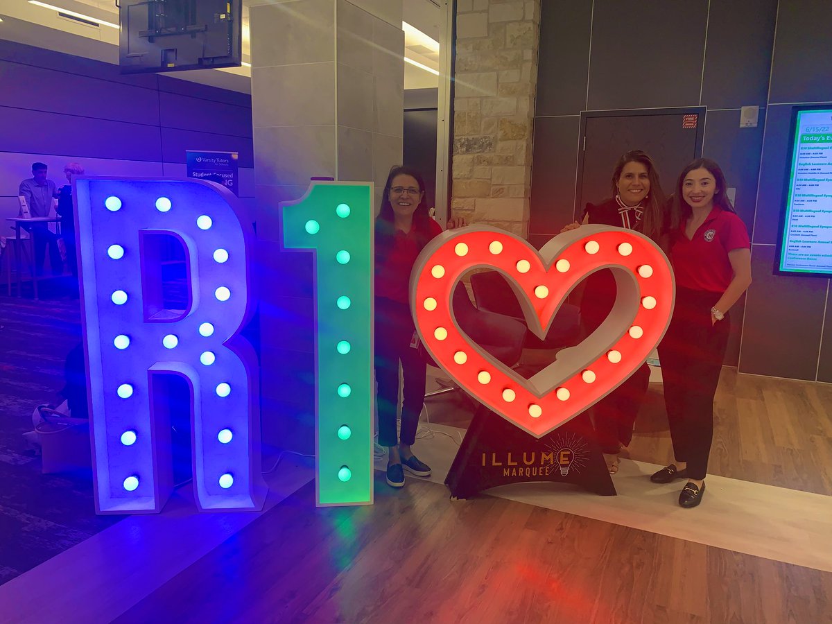 Cynthia Urteaga tweet media