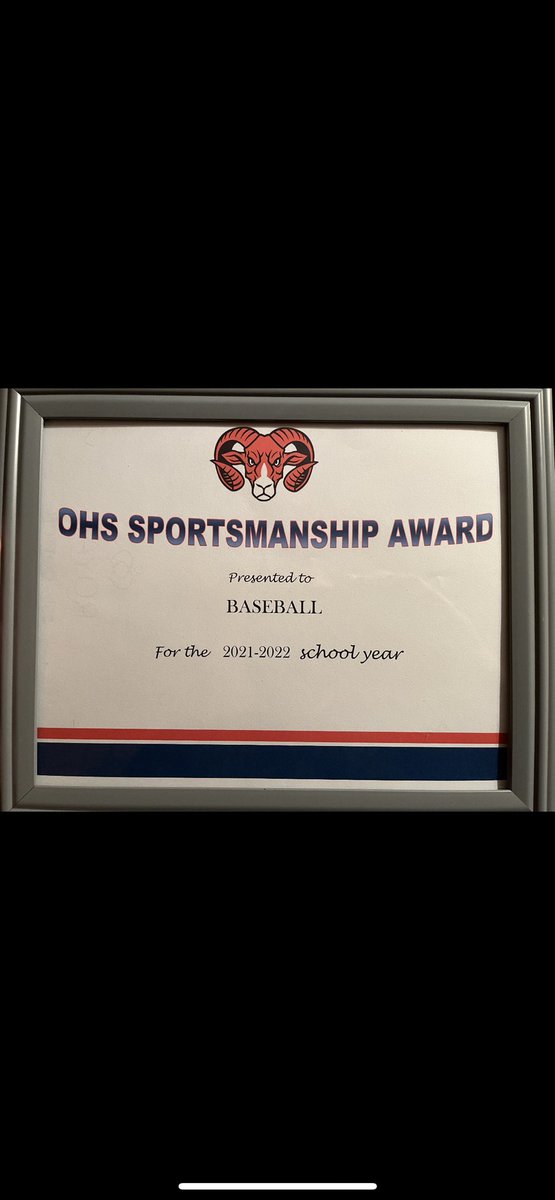 Congrats to our very own,@PapaBearRU34 , and his Overbrook Baseball team for winning the Sportsmanship award at Overbrook HS tonight at their “ESPY’S”. Great group of young men and coaches who lead them on the correct path in life! #GoNukes