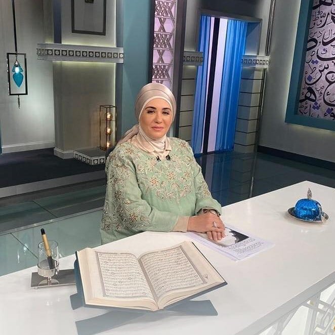 الدكتوره ناديه عماره 🍥 tweet media