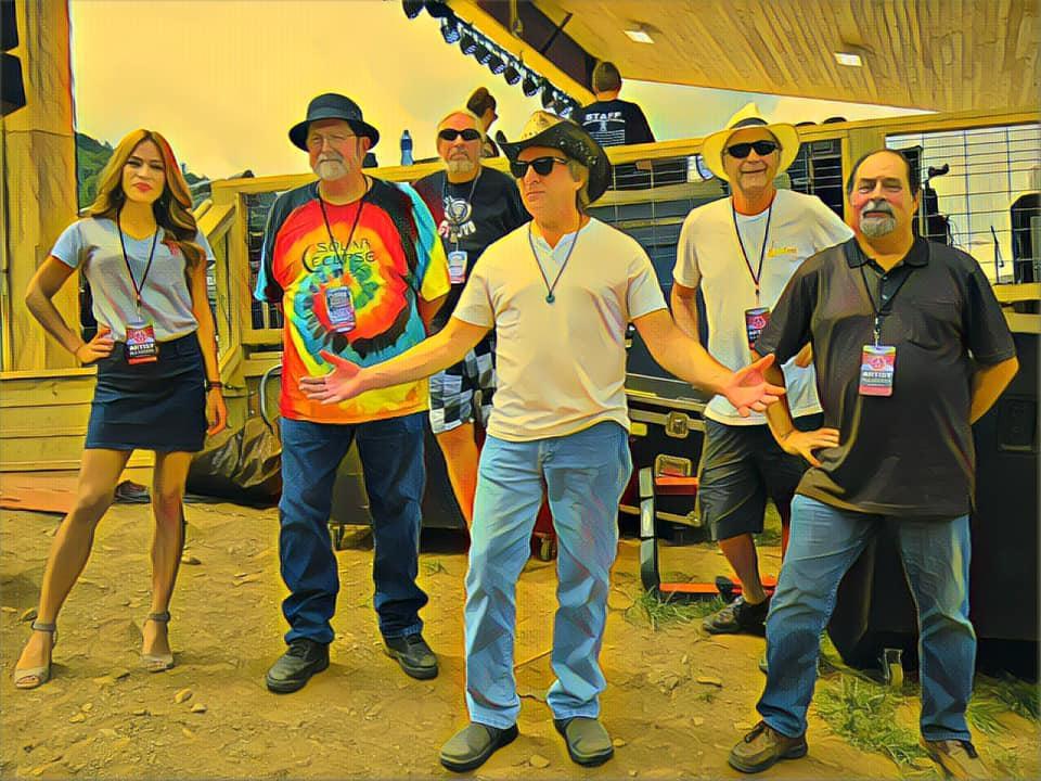 @grovewinery tweet media