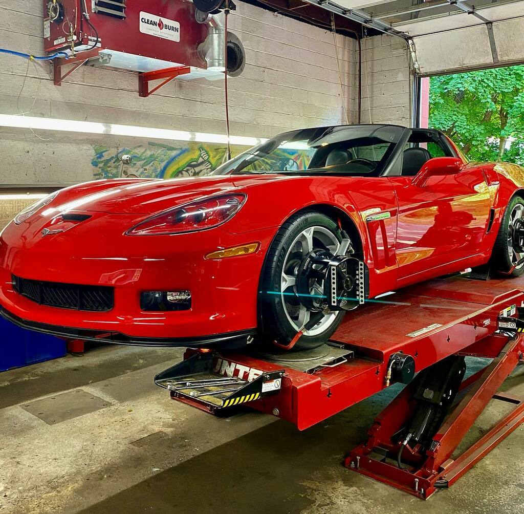 kenwoodtire's tweet photo. On the rack today π 2010 Corvette Super Sport β 4 #michelinpilotsport4s tires & 4-wheel alignment π #corvette #tires #alignment #tireshop #runflat #hunterengineering https://t.co/GApycs5nbB https://t.co/9F0IFAmC1F