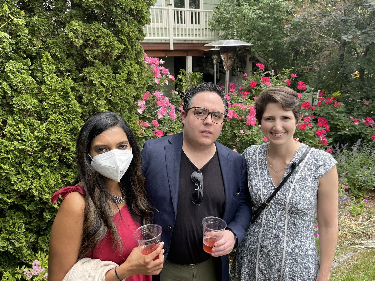 Super proud of our graduating @id_bmc fellows

Smart, kind, dedicated. Glad <a href="/AlyseWheelockMD/">Alyse</a> <a href="/JuanmarTeran/">JuanMar Teran</a> r staying on for y3.

<a href="/Stanford_ID/">Stanford Infectious Diseases Program</a> is lucky  <a href="/SwatiPatelV/">Swati Patel Varshney</a> is joining their faculty! 

<a href="/assoumou_MD/">Sabrina A. Assoumou, MD MPH</a> @BenjaminLinas <a href="/ManishSagar_MD/">Manish Sagar</a> <a href="/kar_jacobson/">Karen R. Jacobson, MD, MPH</a> <a href="/Pranay_md/">Pranay Sinha</a> @DrYadavalli