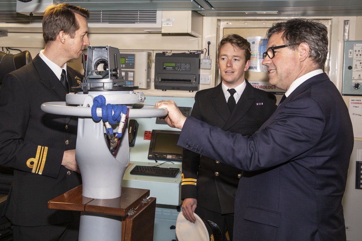 Jeremy Quin MP was straight into action once again after the Liberation Day commemorations on Tuesday. Boarding @HMS_Forth, the Minister was briefed on the ships' capabilities and given a comprehensive tour by the crew. All hands on deck! ⚓🌊 #OneTeam #Maritime #HMG