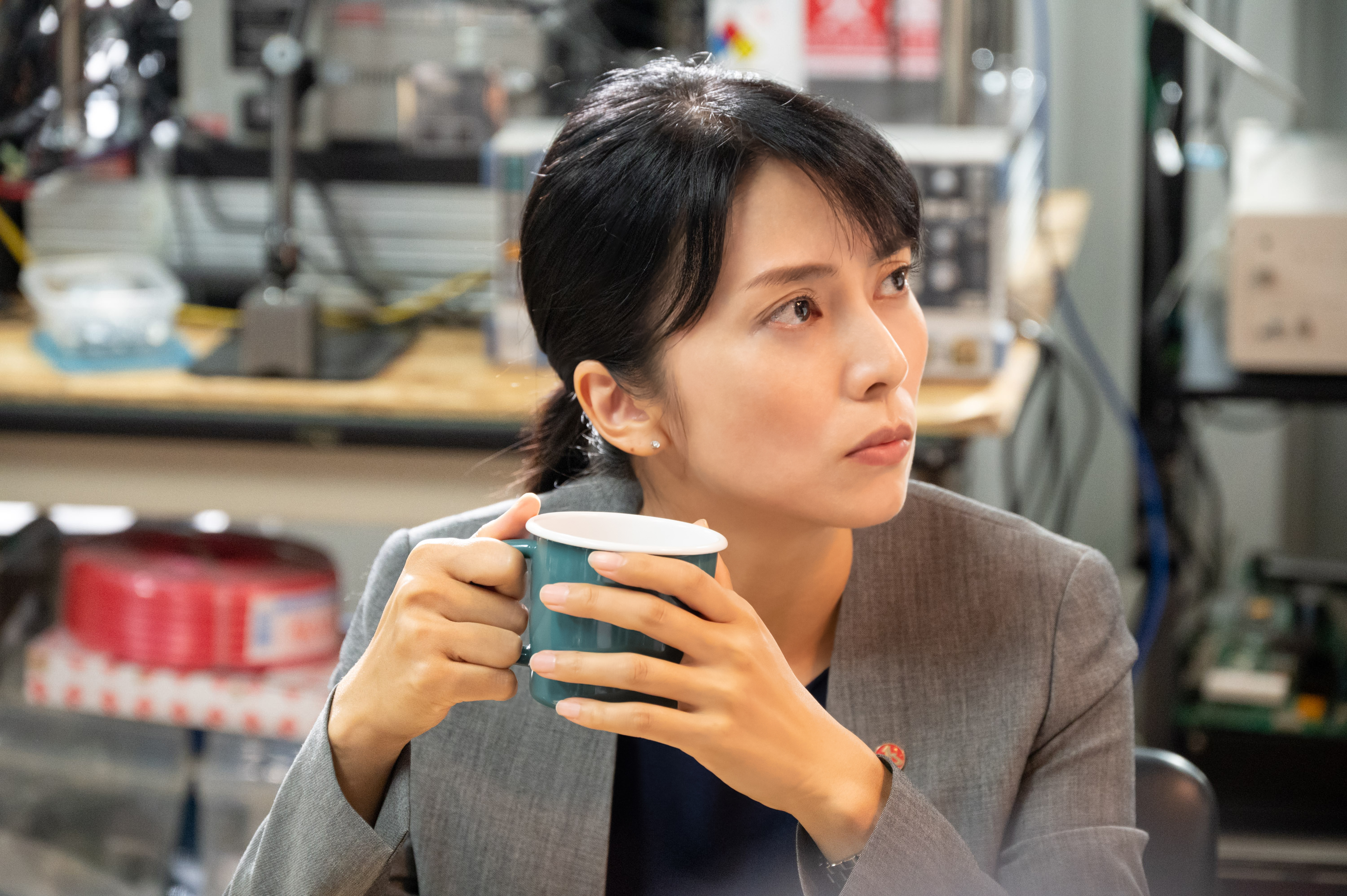 新品ケース 「 ガリレオ 」 シリーズ 全17巻 フルコンプ 福山雅治 柴咲コウ 新品ケース】 DVD 「ガリレオ」 シリーズ 全16巻 福山雅治 柴咲