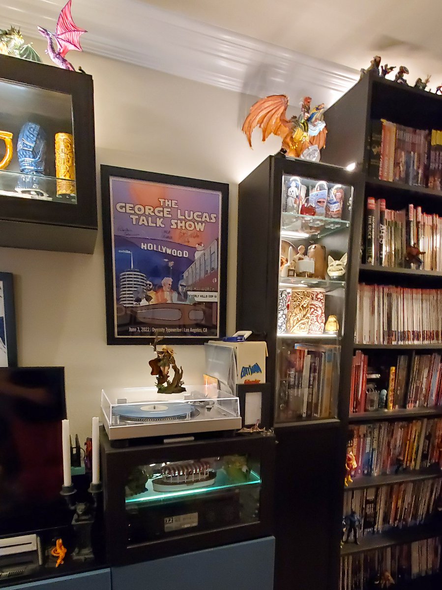 gloombuggy's tweet photo. Home improvements courtesy of @Forrest and @GLucasTalkShow!  #idbuzzlightside #idbuzzdarkside https://t.co/wEah4wBDKX