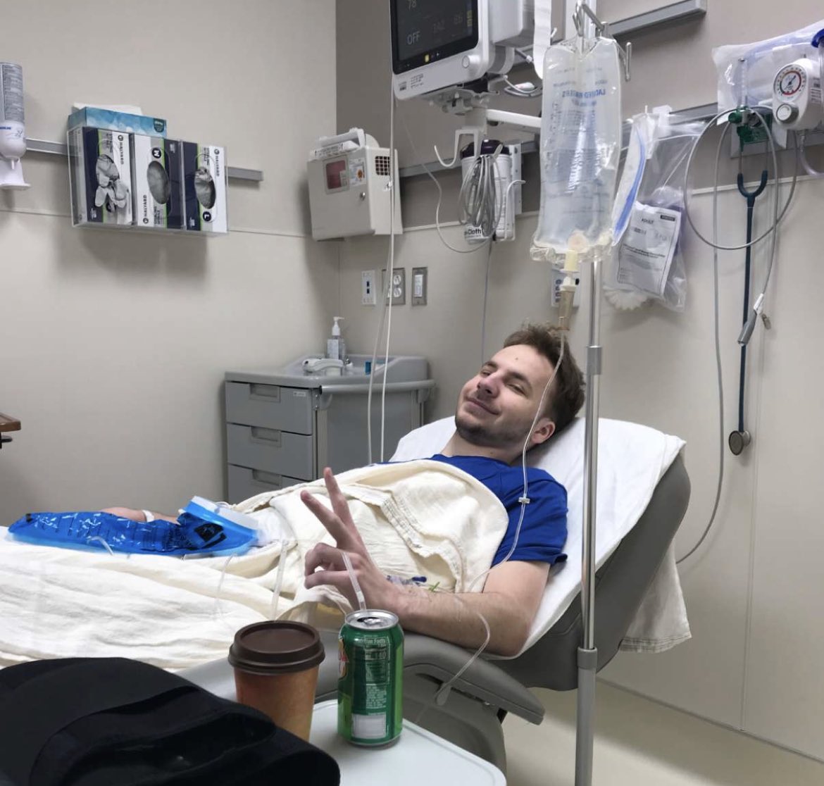 22MIK3Y's tweet photo. On this day a year ago I had surgery on my lower back, today I went to Dave and Busters. There’s no correlation really, I’m just blessed to be here https://t.co/3XdeEcJg1O