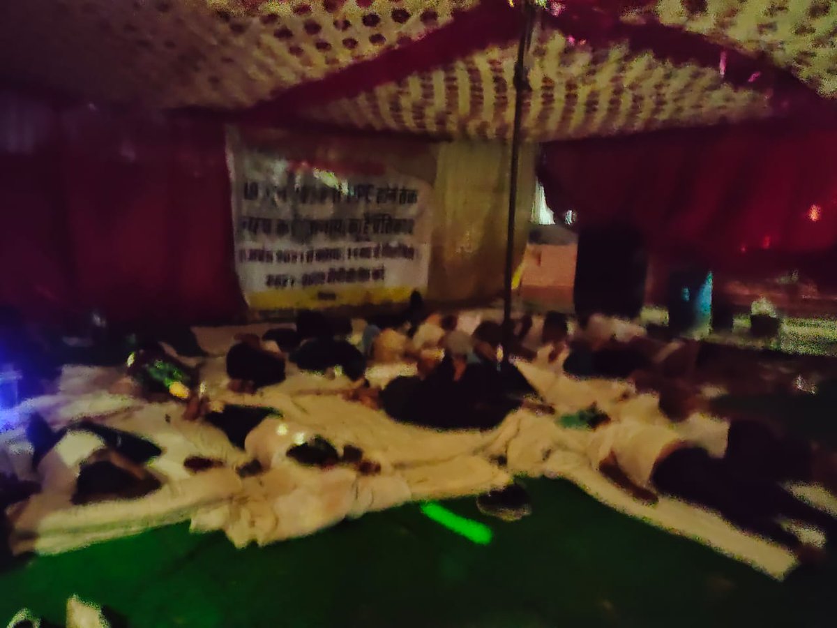 #Principal dpc lekar rahenge
21-22 डीपीसी की स्थाई सूची जारी करे। धरने का 9वा दिन।
<a href="/ashokgehlot51/">Ashok Gehlot</a>
<a href="/DrBDKallaINC/">Dr. Bulaki Das Kalla</a> <a href="/rajeduofficial/">Dept of Education, Rajasthan</a> <a href="/News18Rajasthan/">News18 Rajasthan</a> <a href="/ZeeNews/">Zee News</a> <a href="/DainikBhaskar/">Dainik Bhaskar</a> <a href="/zeerajasthan_/">ZEE Rajasthan</a> <a href="/RajCMO/">CMO Rajasthan</a>