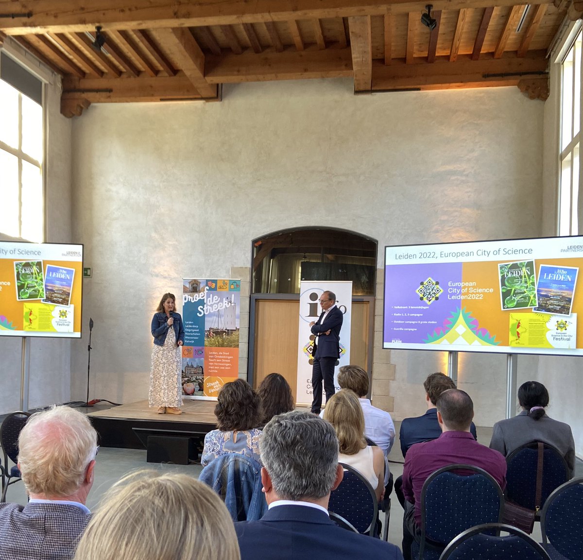 Economie071's tweet photo. Vandaag een indrukwekkende update van alle plannen voor innovatiedistrict #Leiden bio science park en de bruisende activiteiten van @LeidenPartners voor de stad tijdens #Leidscheplein. Wat een energie! https://t.co/FFqoDcqz9W