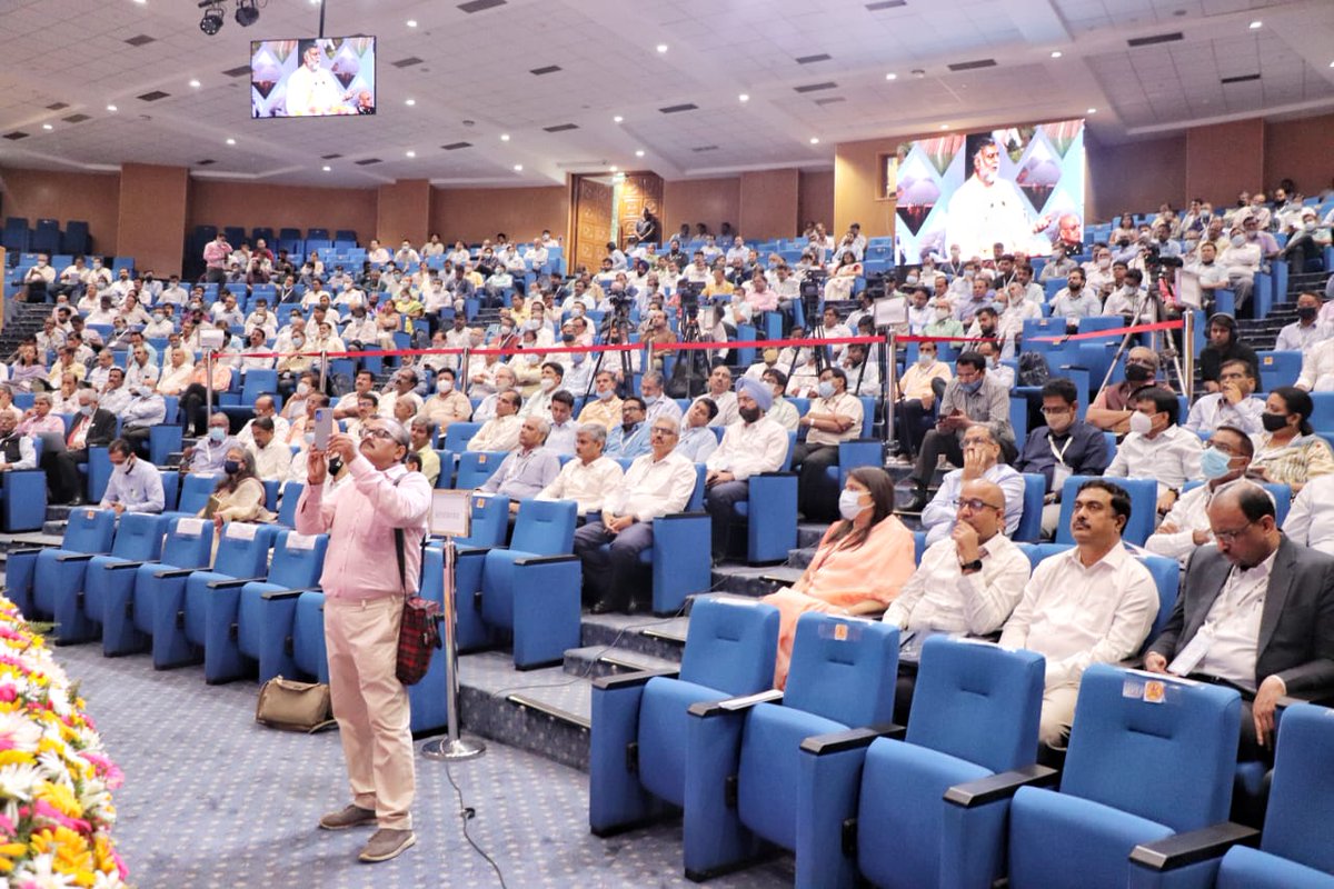 gssjodhpur's tweet photo. बांध की सुरक्षा दरअसल जन - धन की सुरक्षा है, हम इसे राष्ट्रीय जिम्मेदारी स्वीकारते हुए इससे जुड़ी चिंताएं दूर करना चाहते हैं।
 
मोदीजी मानते हैं- बांध से जीवन समृद्ध हो, जीवन को हानि न हो।

#DamSafetyAct https://t.co/AkoGOnHRCx