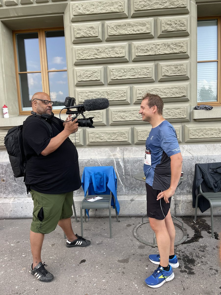 CottierDamien's tweet image. Pour bien démarrer la journée les parlementaires courraient ce matin a 6h30 autour du Palais 🏛🇨🇭🏃‍♀️🏃‍♂️🏃merci #parlamotion @swissteam Dès 8h reprise des débats notamment sur les primes LAMal 🗳