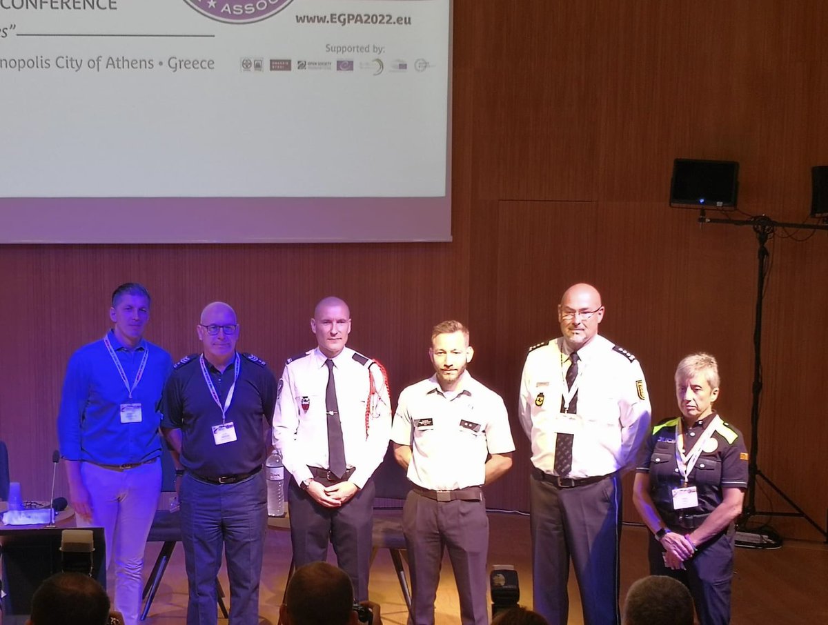 Rainbow Cops Belgium tweet media